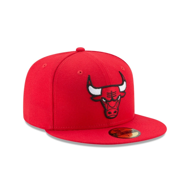Casquette ajustée 59FIFTY Chicago Bulls couleur rouge de l'équipe